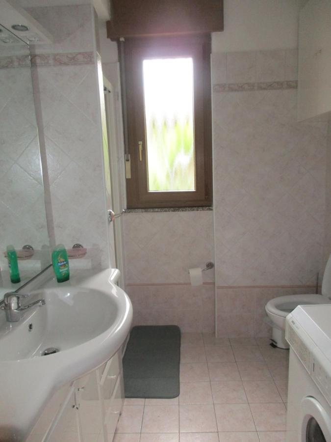 La Perla Del Lago Apartment กาลเชรานิกา อัล ลาโก ภายนอก รูปภาพ